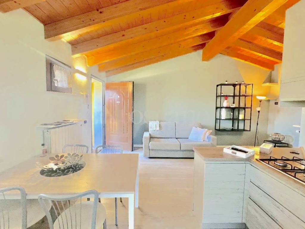 appartamento in vendita a Desenzano del Garda