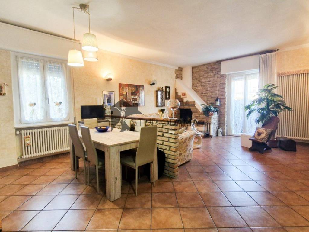 appartamento in vendita a Desenzano del Garda