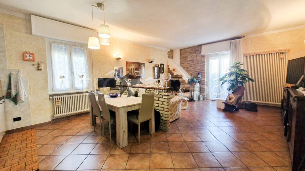 appartamento in vendita a Desenzano del Garda