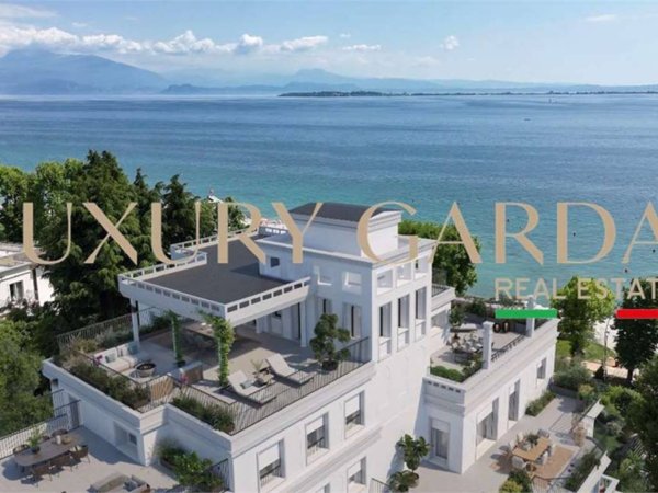 appartamento in vendita a Desenzano del Garda