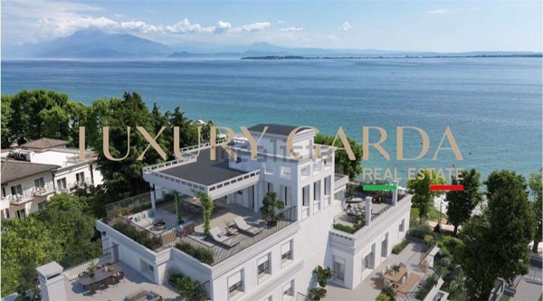 appartamento in vendita a Desenzano del Garda