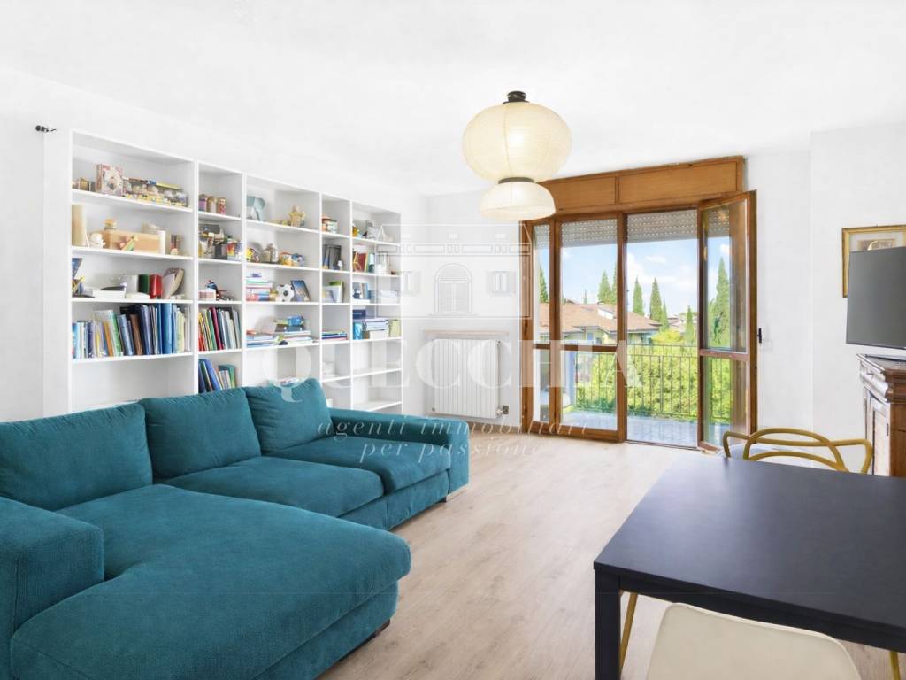 appartamento in vendita a Desenzano del Garda