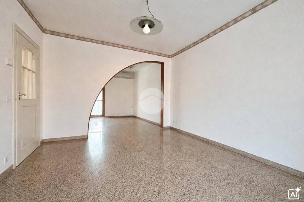 casa indipendente in vendita a Desenzano del Garda in zona Rivoltella