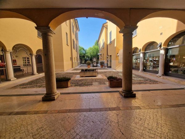 appartamento in vendita a Desenzano del Garda