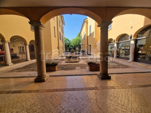 appartamento in vendita a Desenzano del Garda