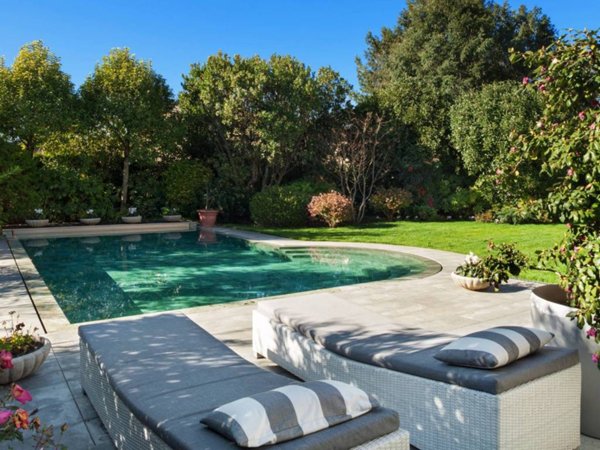 appartamento in vendita a Desenzano del Garda in zona Rivoltella