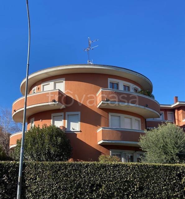 appartamento in vendita a Desenzano del Garda