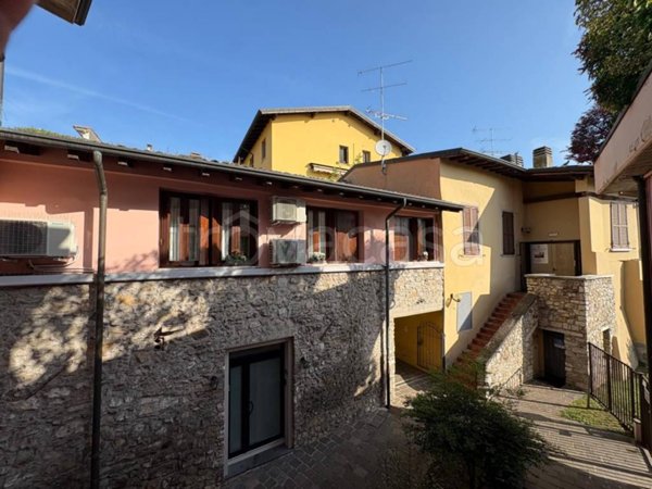 appartamento in vendita a Desenzano del Garda