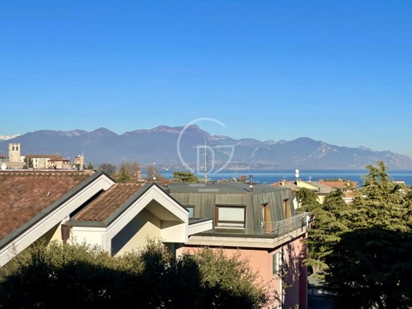 appartamento in vendita a Desenzano del Garda