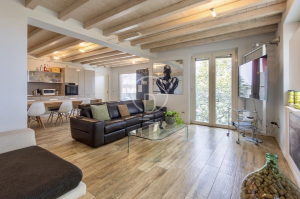 appartamento in vendita a Desenzano del Garda