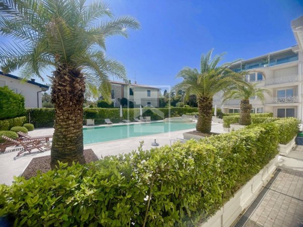 casa indipendente in vendita a Desenzano del Garda