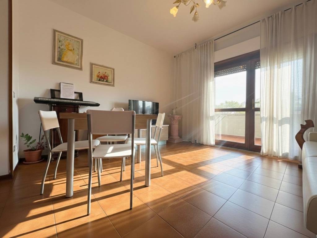 appartamento in vendita a Desenzano del Garda