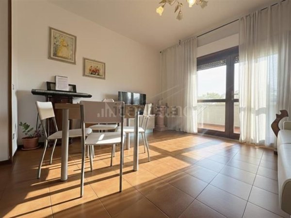 appartamento in vendita a Desenzano del Garda in zona Campeggio sul Vò