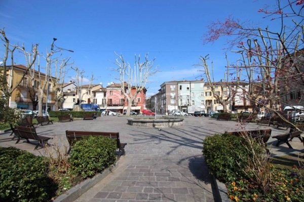 appartamento in vendita a Desenzano del Garda