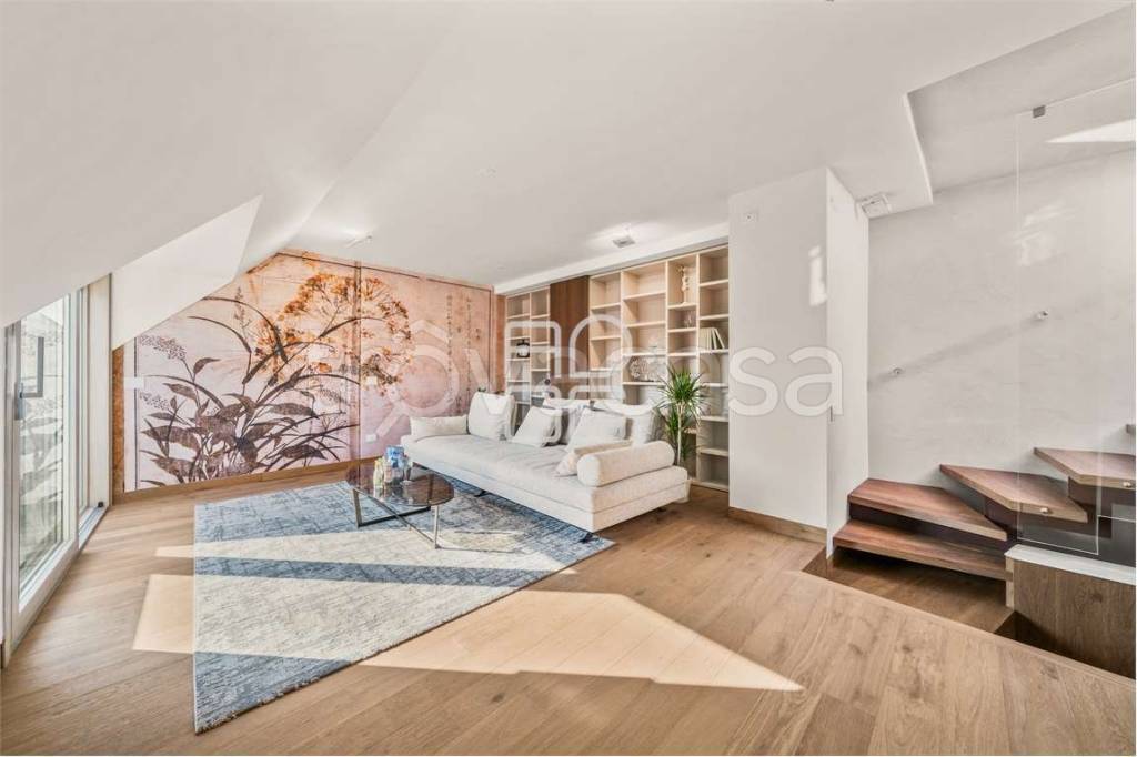 appartamento in vendita a Desenzano del Garda