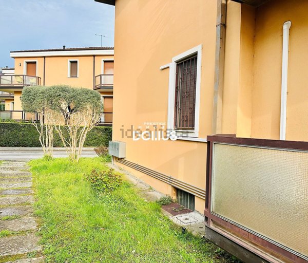 appartamento in vendita a Desenzano del Garda