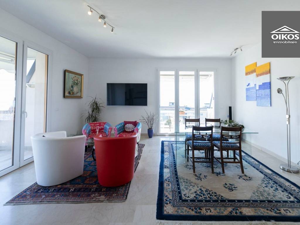 appartamento in vendita a Desenzano del Garda