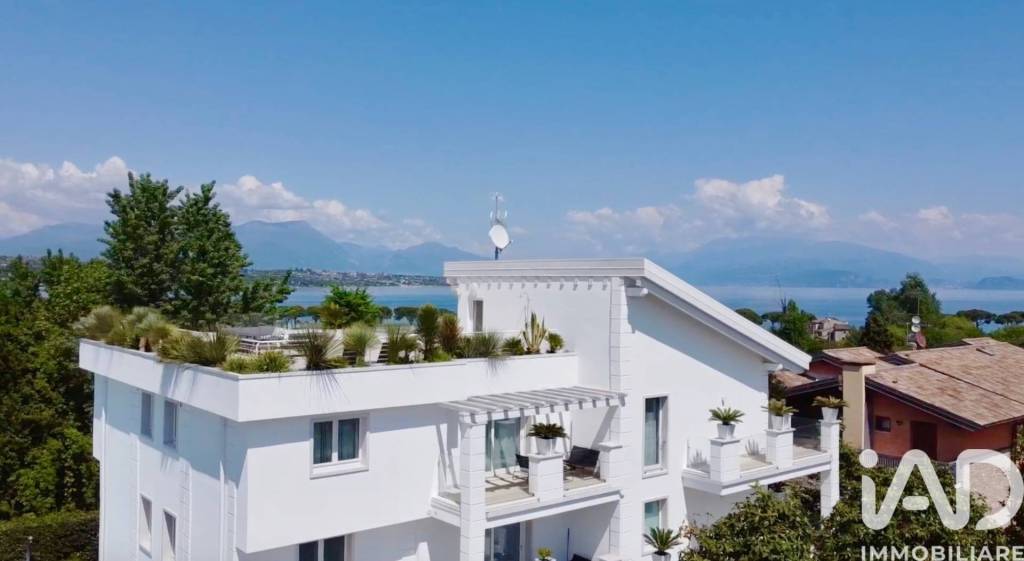 negozio in vendita a Desenzano del Garda