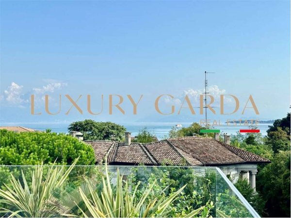 appartamento in vendita a Desenzano del Garda