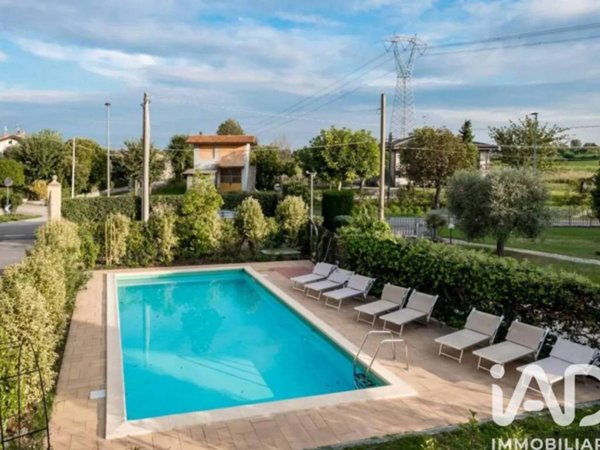 negozio in vendita a Desenzano del Garda