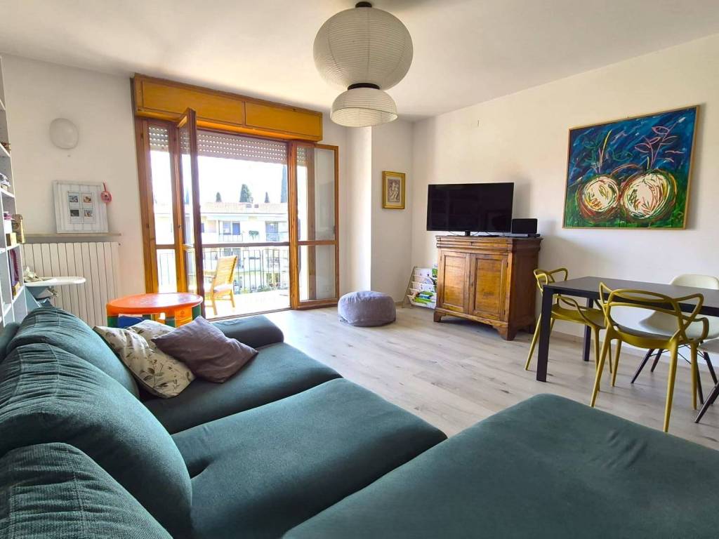 appartamento in vendita a Desenzano del Garda