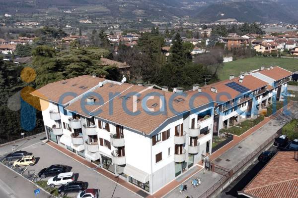 appartamento in vendita a Desenzano del Garda