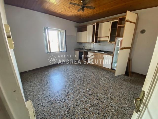 appartamento in vendita a Desenzano del Garda in zona San Pietro