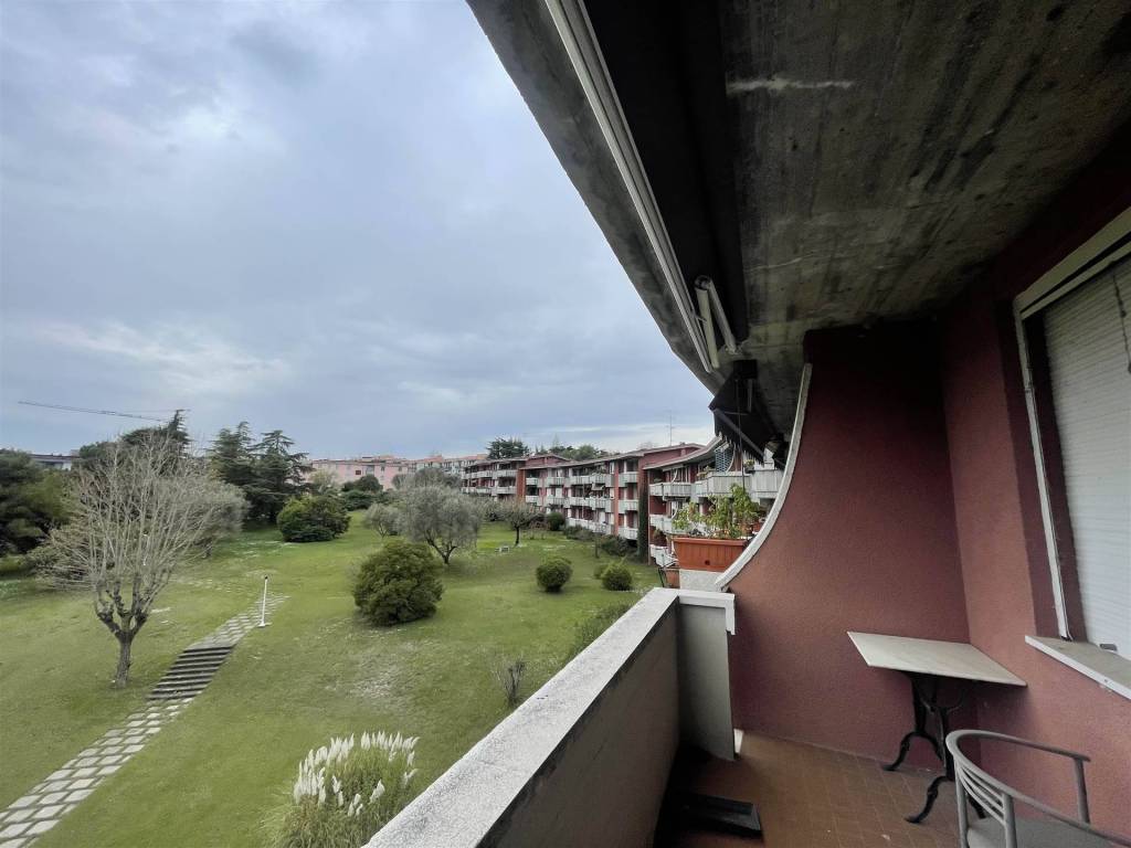 appartamento in vendita a Desenzano del Garda
