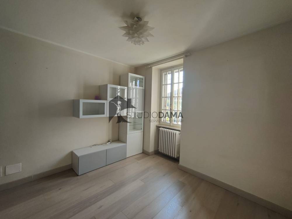 casa indipendente in vendita a Desenzano del Garda in zona San Pietro