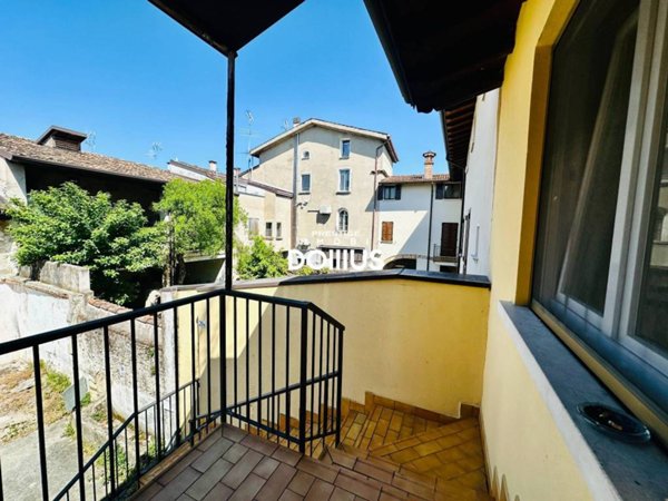 appartamento in vendita a Desenzano del Garda