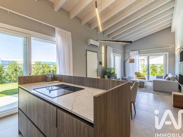 appartamento in vendita a Desenzano del Garda