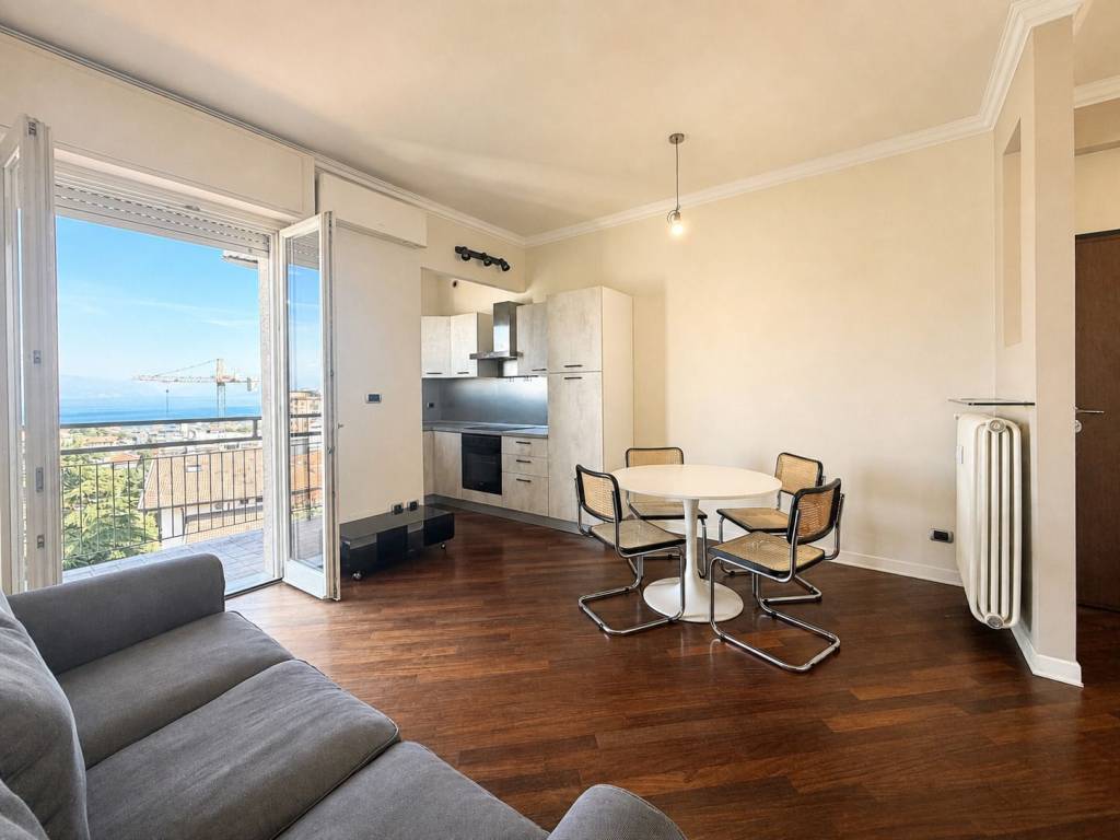 appartamento in vendita a Desenzano del Garda