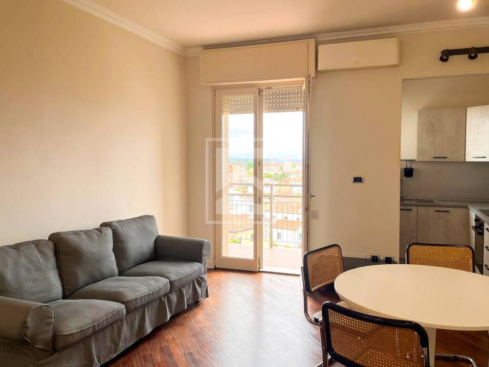 appartamento in vendita a Desenzano del Garda