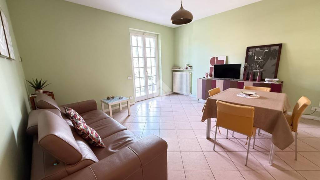 appartamento in vendita a Desenzano del Garda