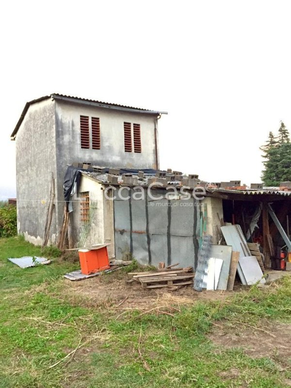 casale in vendita a Desenzano del Garda in zona San Pietro