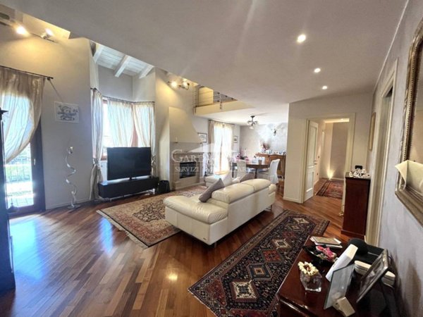 appartamento in vendita a Desenzano del Garda