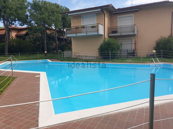 appartamento in vendita a Desenzano del Garda in zona Rivoltella