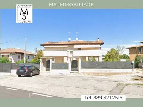 appartamento in vendita a Desenzano del Garda in zona Rivoltella