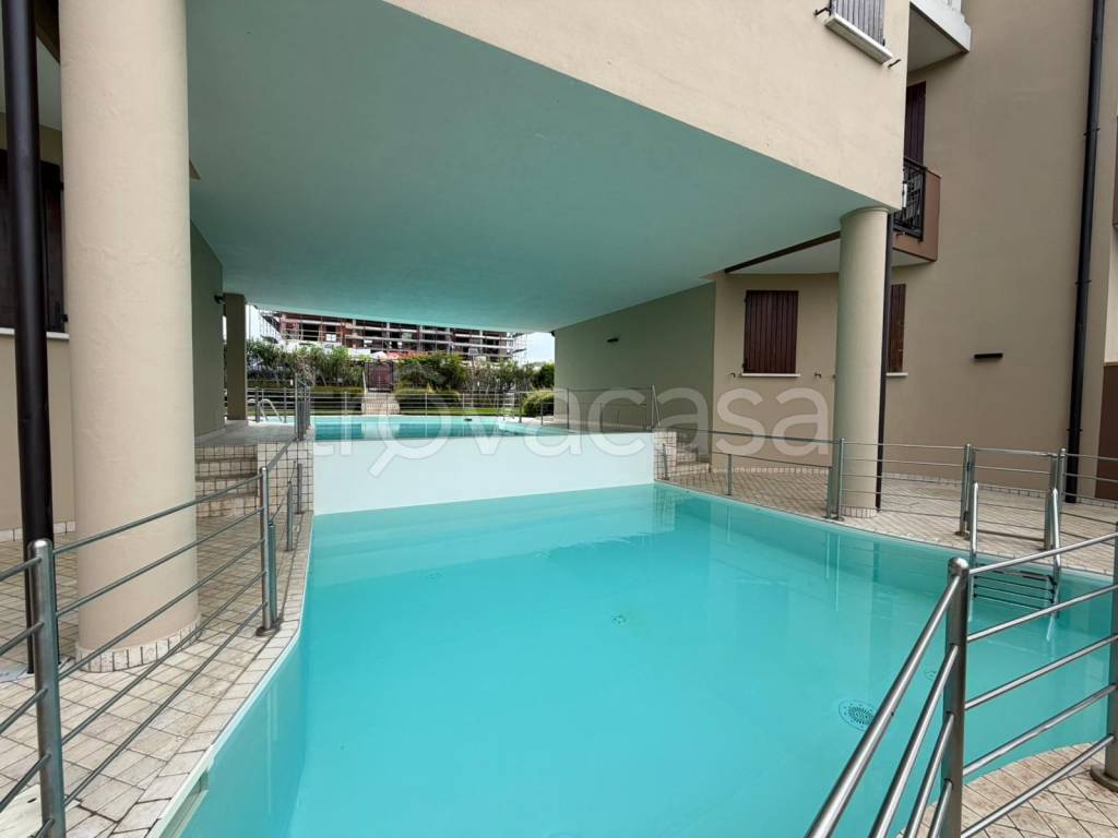 appartamento in vendita a Desenzano del Garda
