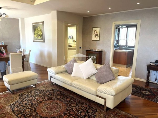 appartamento in vendita a Desenzano del Garda in zona San Pietro