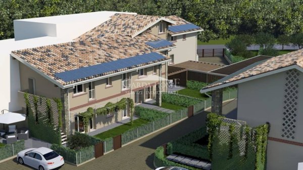 appartamento in vendita a Desenzano del Garda