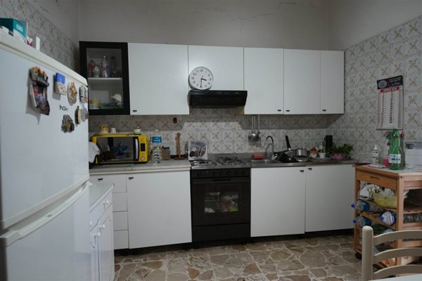 appartamento in vendita a Desenzano del Garda in zona San Pietro