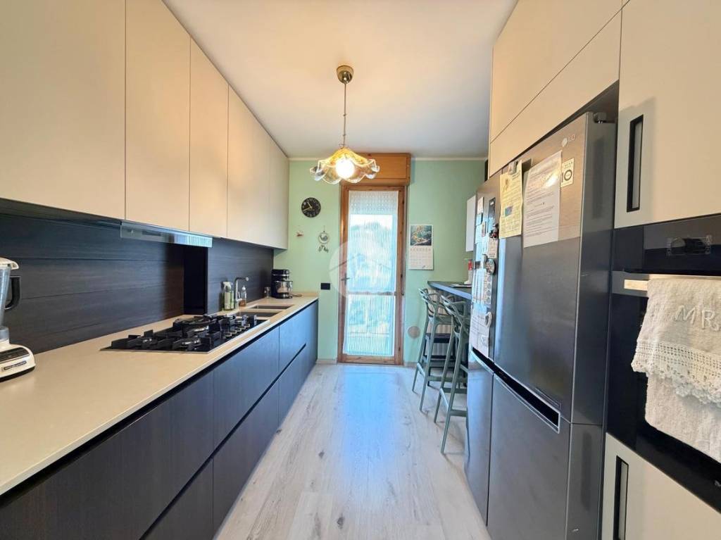 appartamento in vendita a Desenzano del Garda