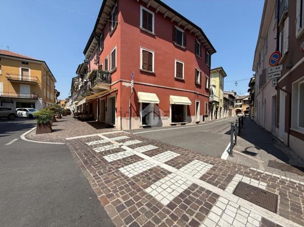 appartamento in vendita a Desenzano del Garda