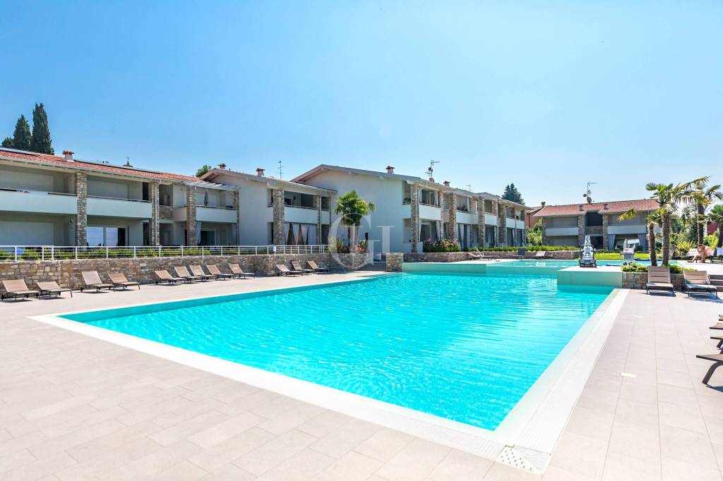appartamento in vendita a Desenzano del Garda