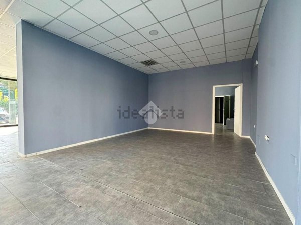 negozio in vendita a Desenzano del Garda