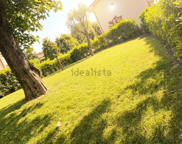 appartamento in vendita a Desenzano del Garda