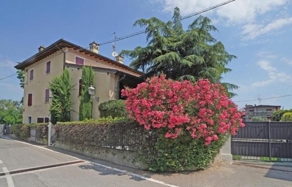 appartamento in vendita a Desenzano del Garda
