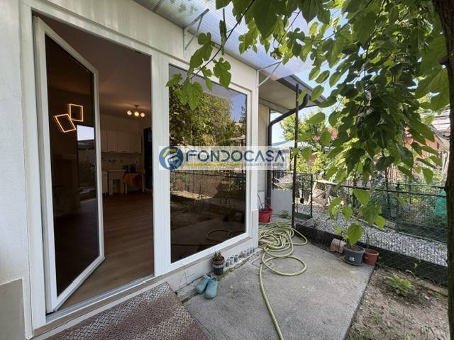 appartamento in vendita a Desenzano del Garda in zona Rivoltella