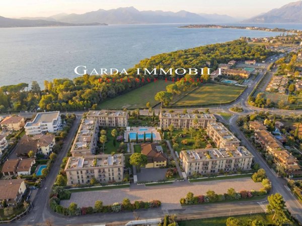 appartamento in vendita a Desenzano del Garda